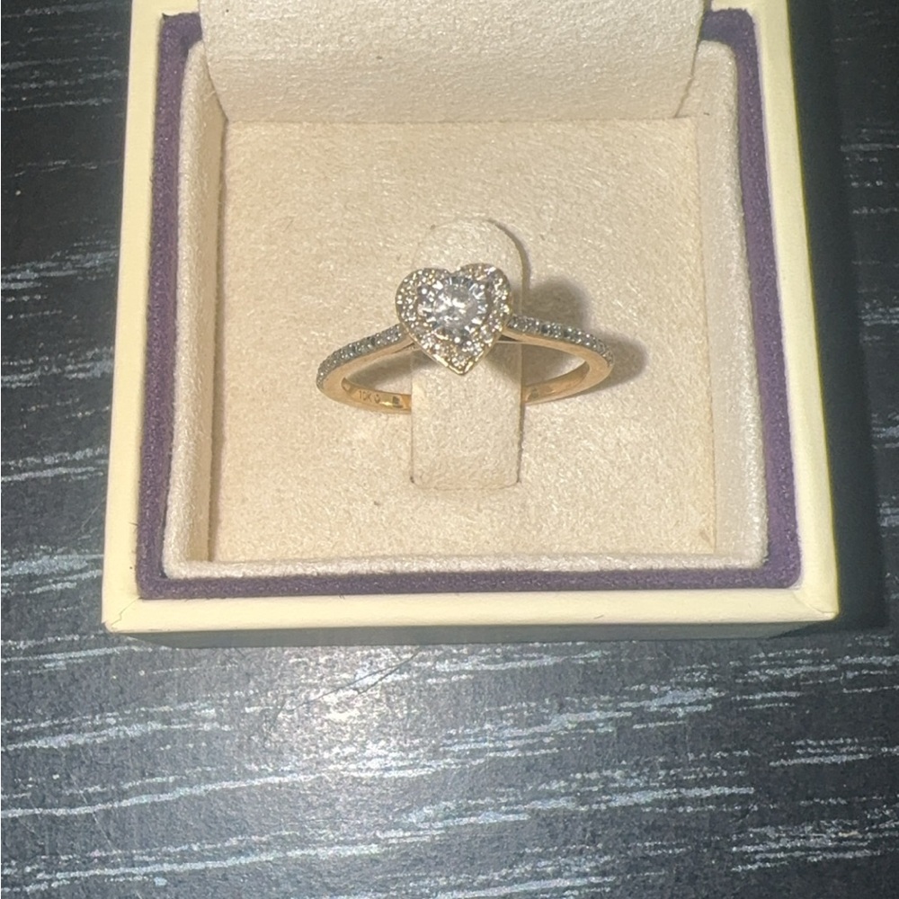 Kay Jewelers Gold Heart Diamond Ring